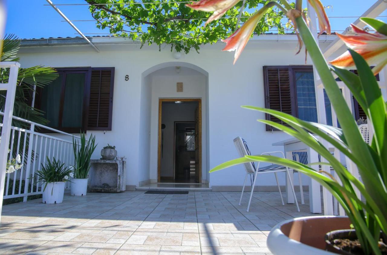 Artistic Summer House Marinovic With Garden&Bbq Supetar Εξωτερικό φωτογραφία